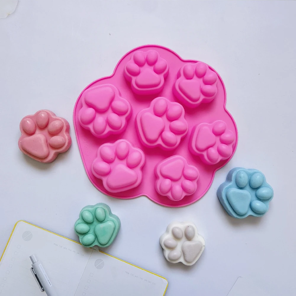 

Silicone Dog Cat Animal Paw Pet Print Baking Mold Reusable Homemade Dog Treats Candy Cookie Jelly Ice Cube Chocolate Mould