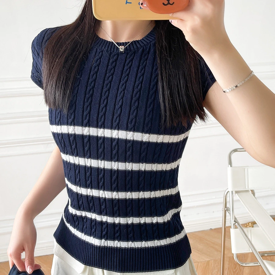

Women Casual Stripes Knit Sweater Short Sleeve Two Colors O-neck fashion Female Slim Fit Knit Pullover tops
