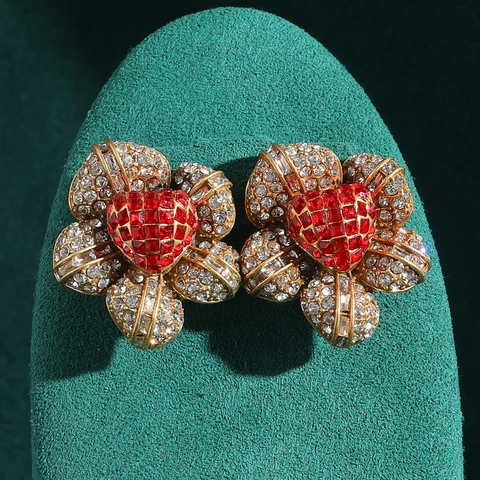 Серьги-гвоздики LOVE GREEN LIVE GREEN с горным хрусталем