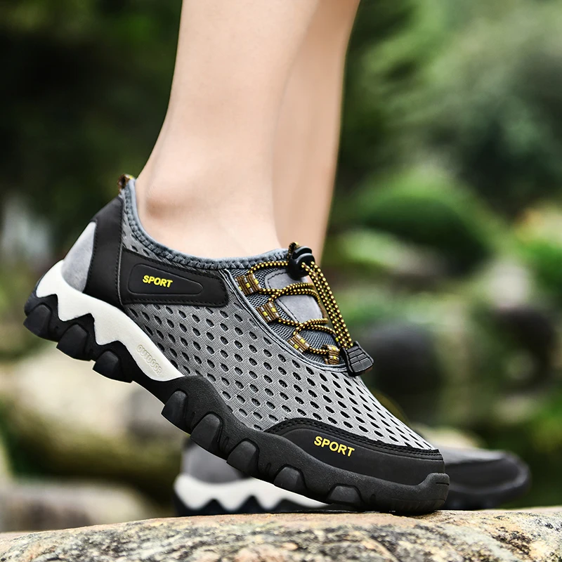 Men's Shoes Outdoor Non-slip Hiking Sneakers Quickly Interfere with Water Sports Shoes Elastic Band Adjustment Men Mesh Sneakers