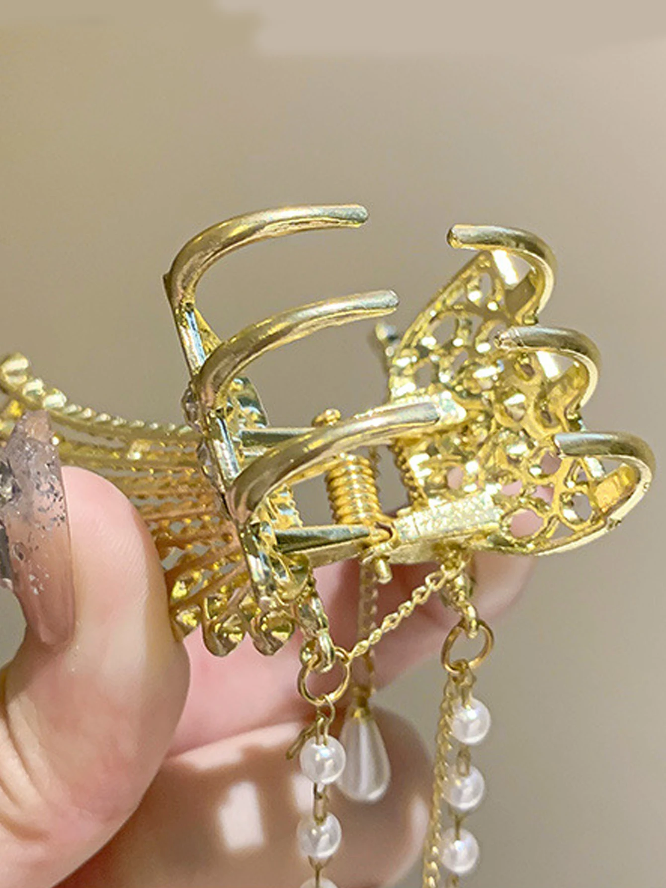 Элегантный блестящий бриллиант бабочка коготь для волос искусственный нефрит