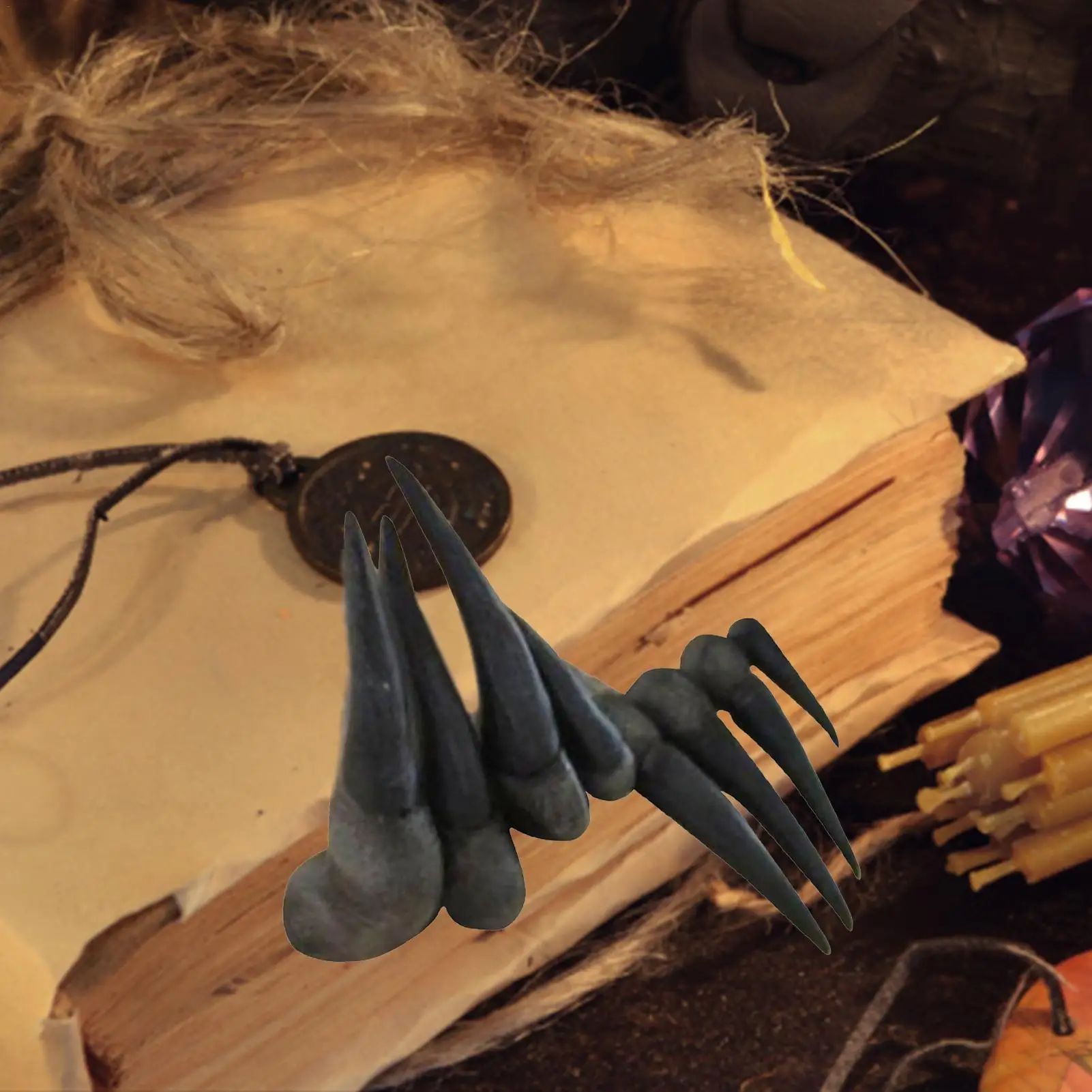 

Demon Claw Bookmarks | Thriller Demon Hand Bookmarks | 3D Fashion Devil's Hand Resin Bookmarks Hallo