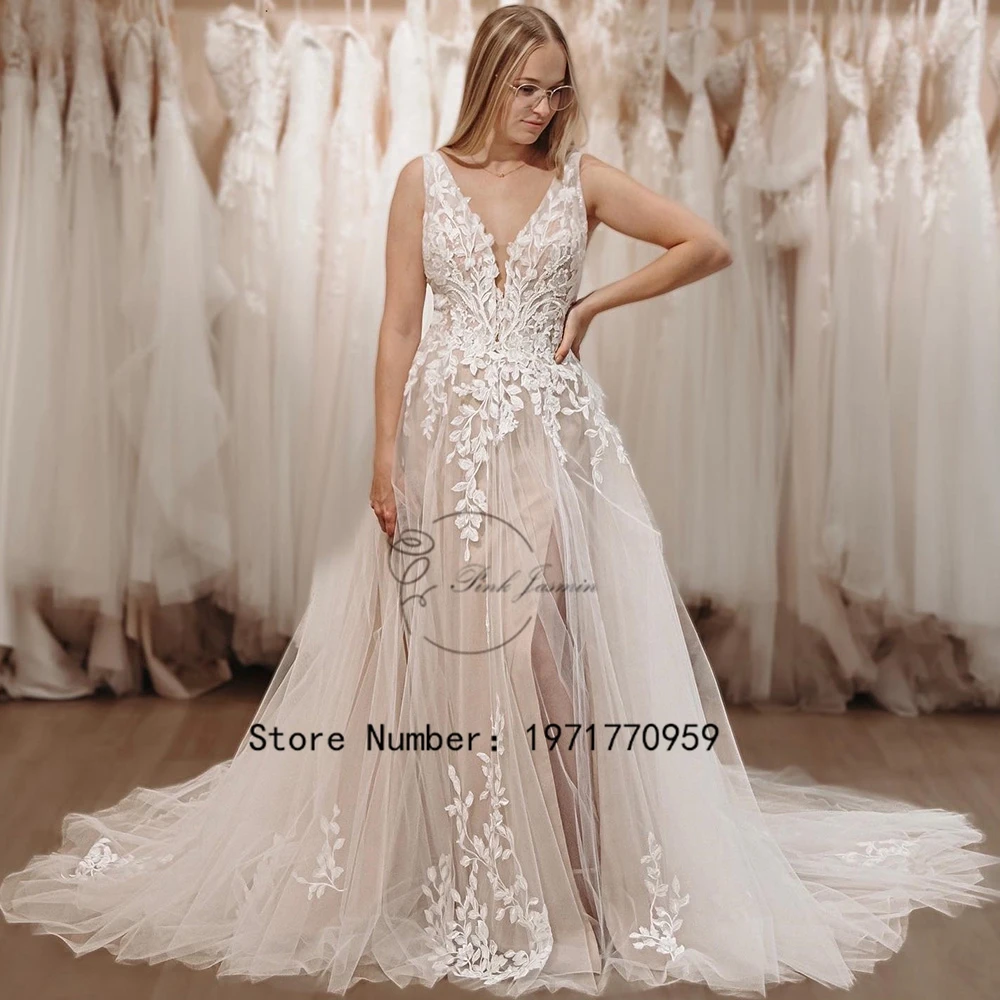 

Princess Classic V Neck Wedding Dresses For Bride Sleeveless Sweep Train Applique Elegant Sexy Open Back Bridal Gowns
