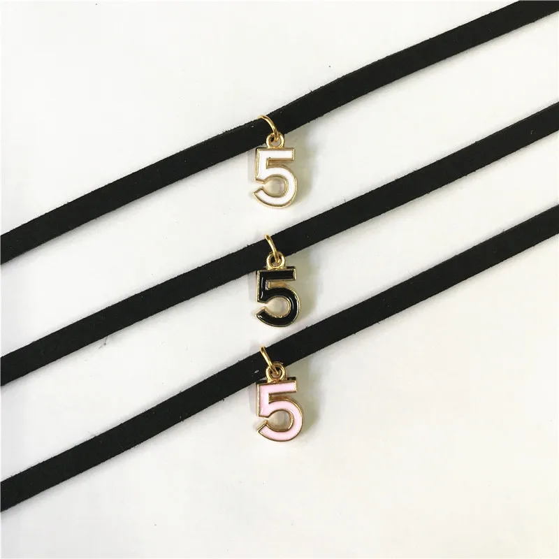 Женское готическое ожерелье с крестиком