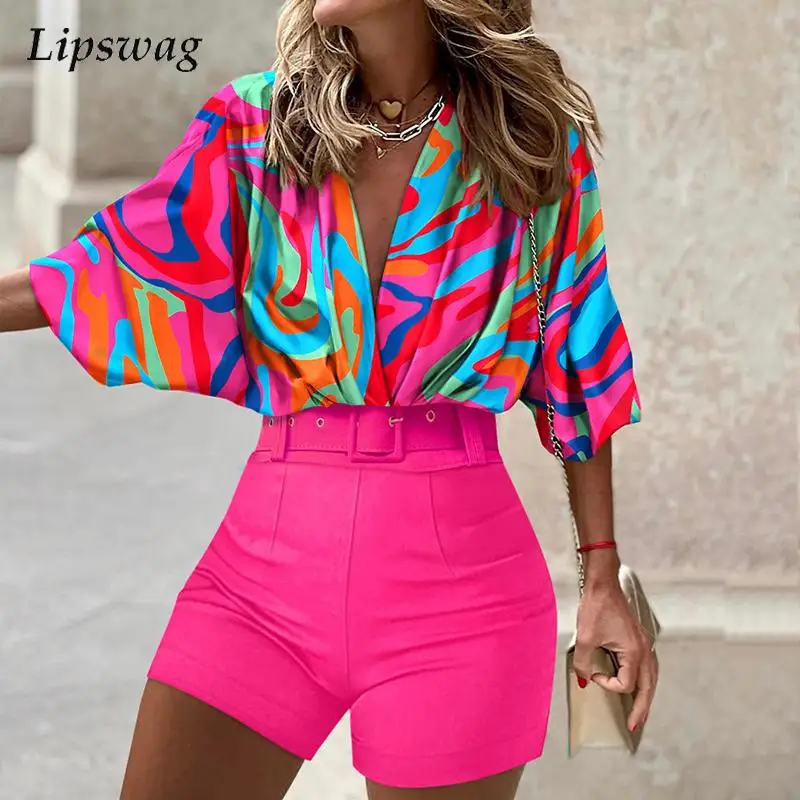 

Женский брючный костюм с принтом, блузка и шорты с V-образным вырезом и рукавом 3/4