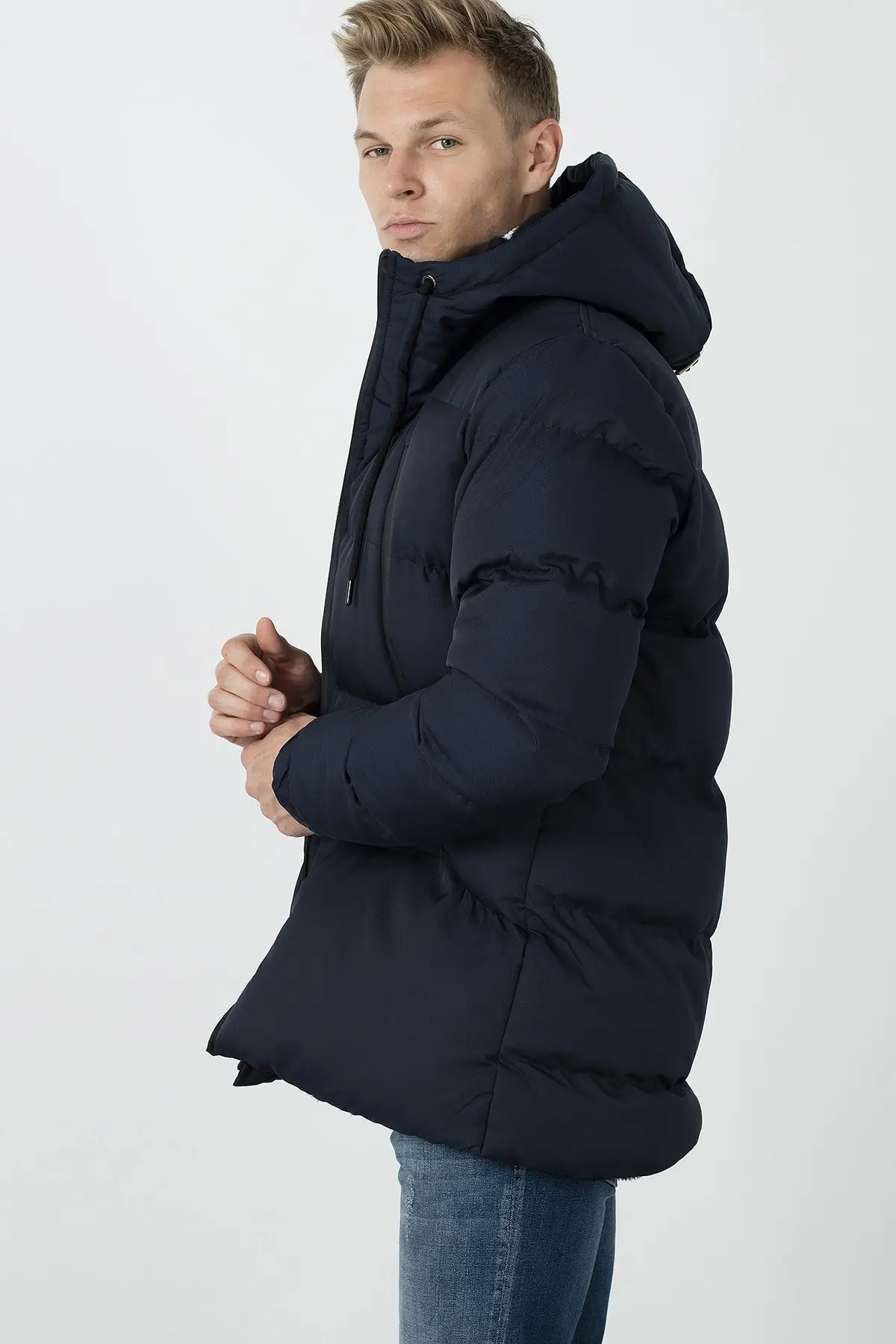 Zipper Closure Slim Fit Hooded Stand Up Collar Men's Jacket 5717101