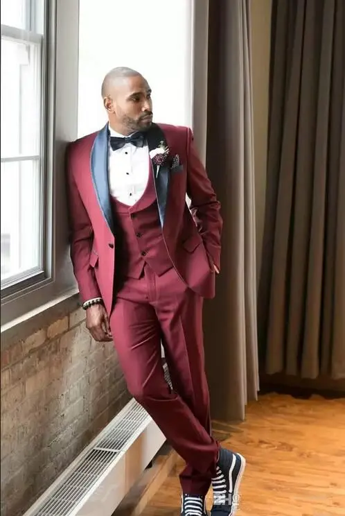 

Slim Fit Burgundy Groom Tuxedos Excellent Men Wedding Tuxedos Men Formal Business Prom Party Suit(Jacket+Pants+Tie+Vest)