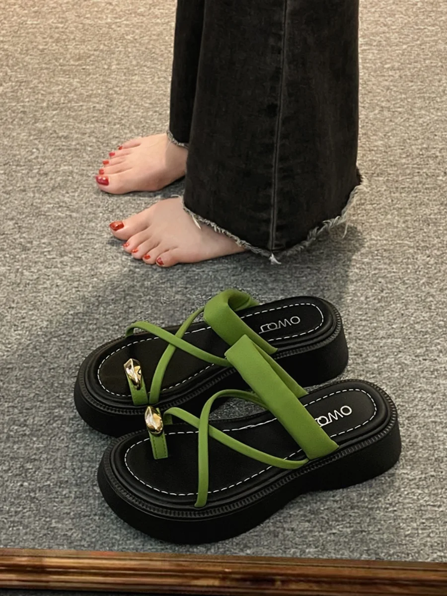 

Shoes Ladies' Slippers Slipers Women Rubber Flip Flops Med Luxury Slides Shale Female Beach 2023 Soft Hawaiian Summer Designer S