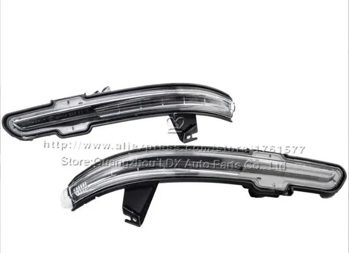 

AZGIANT LH RH Outside Mirror Turn Signal Lamp For 2015-2018 Lincoln MKC