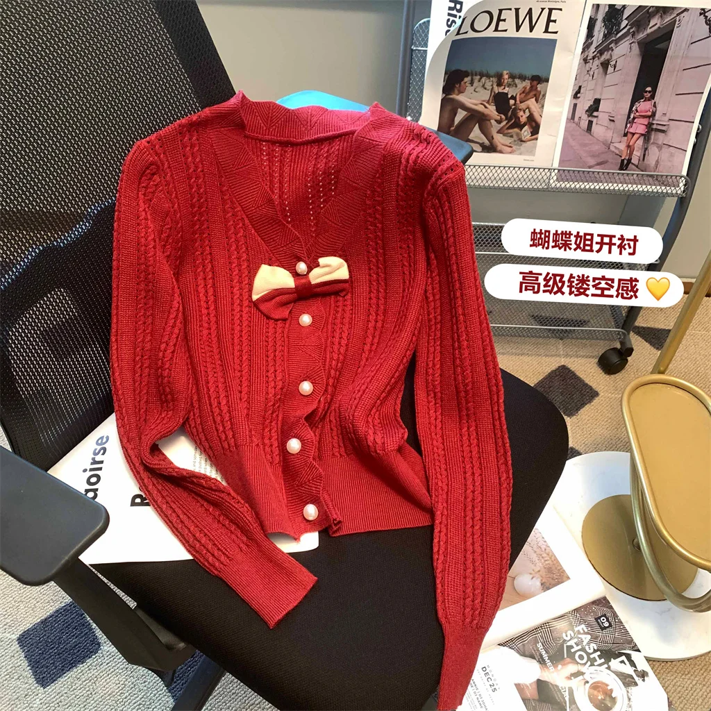 

Женский Укороченный трикотажный кардиган с V-образным вырезом и длинным рукавом