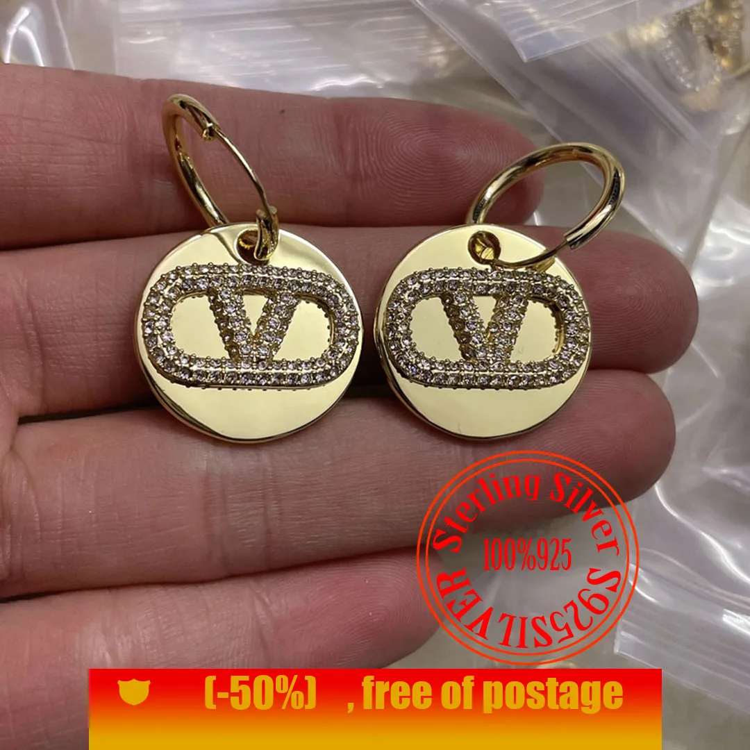 

S925 Sterling Silver women's versatile tag letter earrings, classic fashion style, couple gifts, gold-plated jewelry