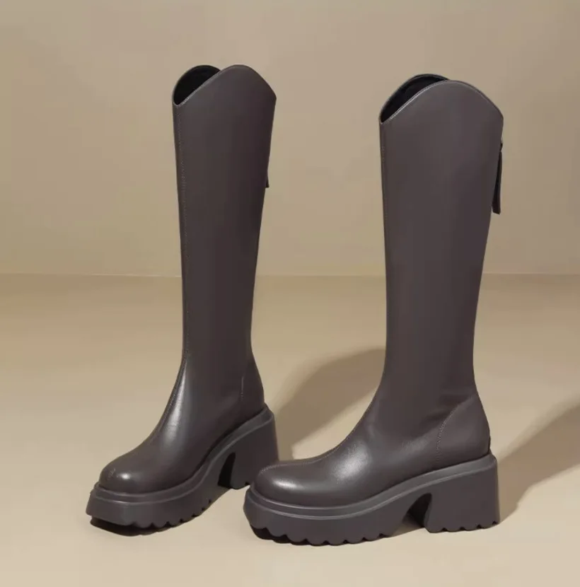 

Winter Cotton Women's High Boots Fashionable Slim Leather Back Zip Long Women's Comfortable Short Plush Knee High Boots