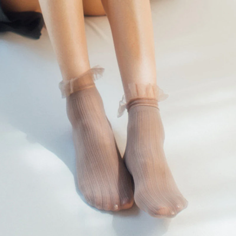 

Velvet Woman Socks Ultra-thin Transparent Lace Frilly Ruffle Socks Women Fashion Summer Japane Style Harajuku Retro Long Socks