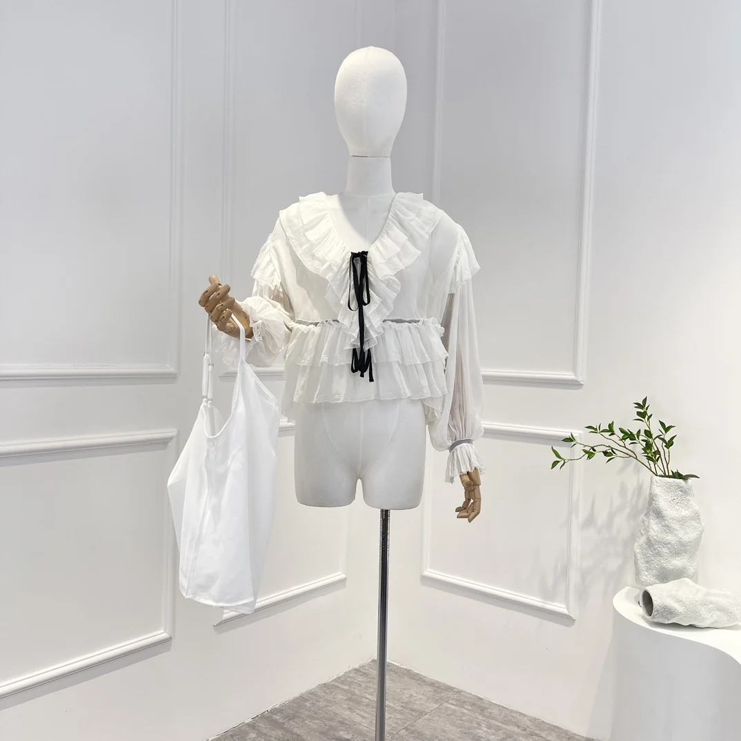 Рисунок 2 - Женская блузка с оборками