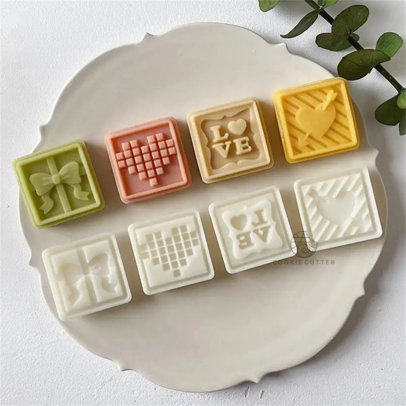 

Easy To Launch Mooncake Mold Love Manual Pressing Die Baking Utensils Pastry Tools Complementary Food Mould Mold Cake Tools