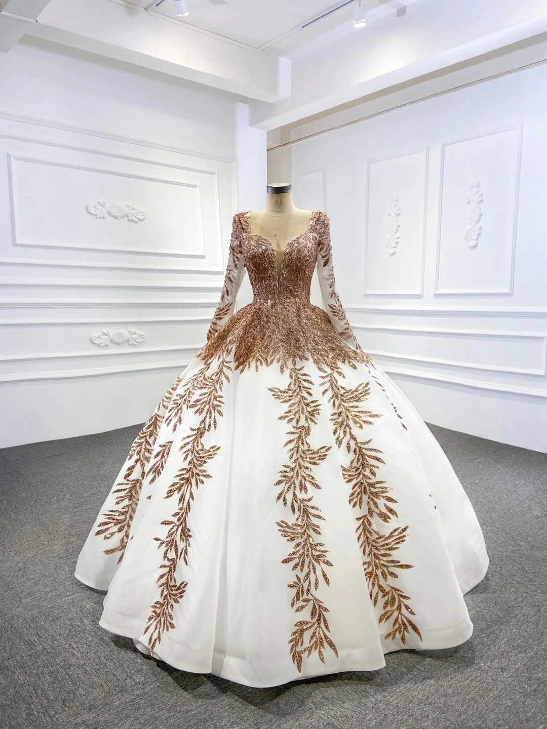 

Aoliweiya Bridal #67112 Long Sleeve A Line Evening Gown