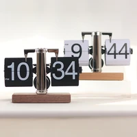 Настольные часы#3