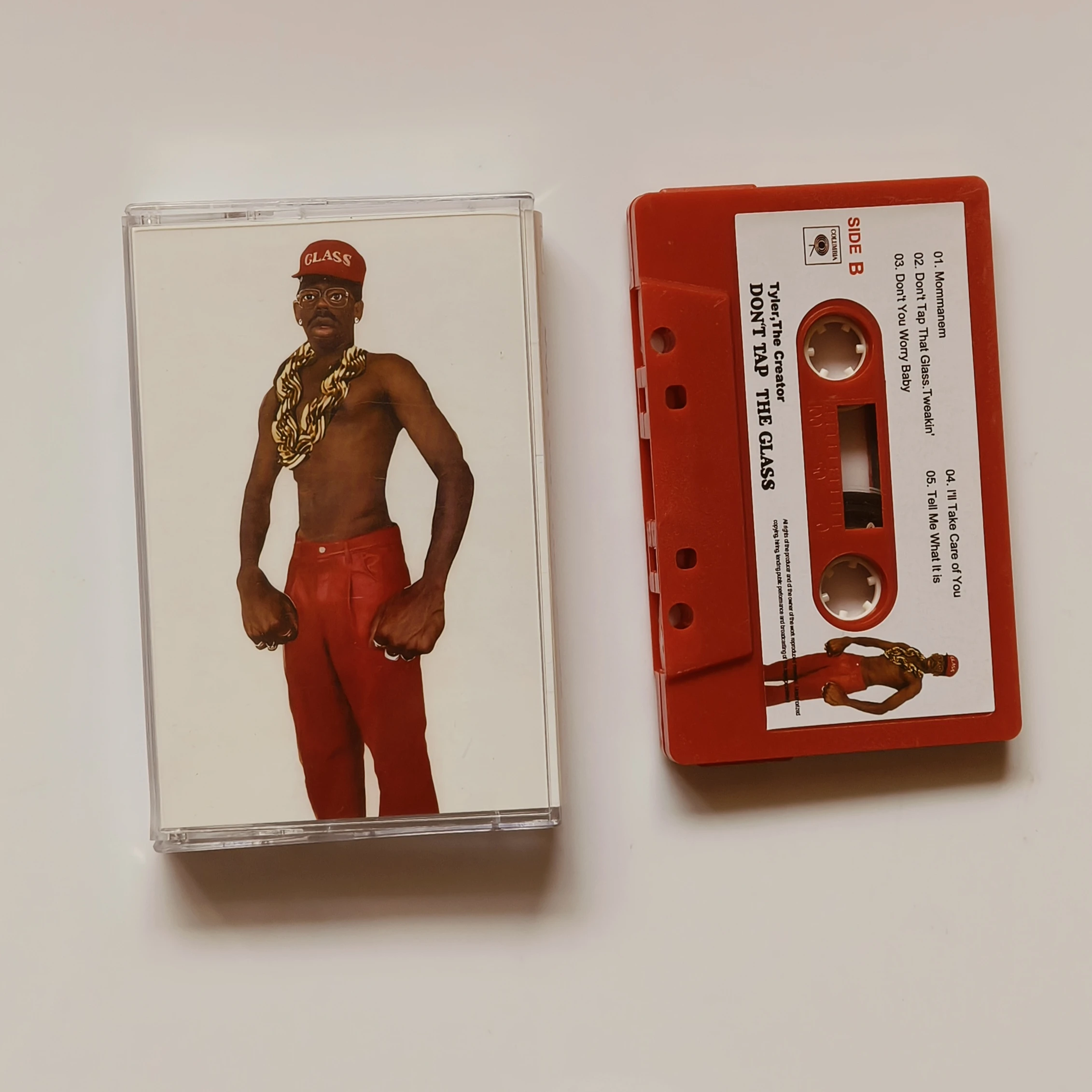 

Музыкальная лента Hot Toys Don't Tap The Glass