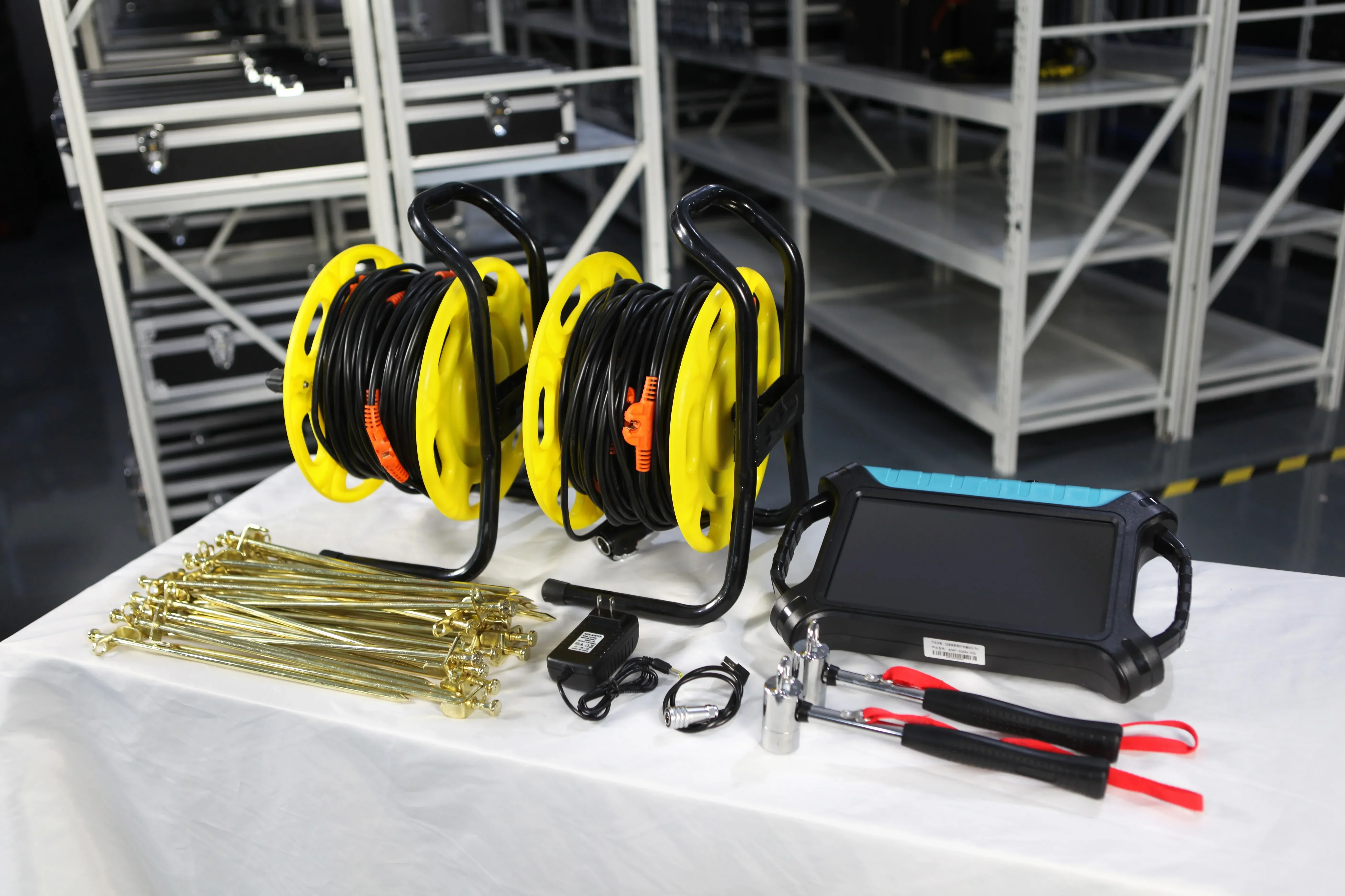 -Подземный детектор воды 32D для глубины 400 метров