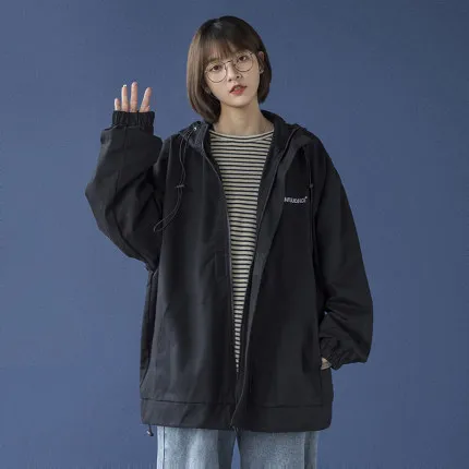 

A Spring and autumn jacket female new loose student jacket retro design sense niche jacket trend