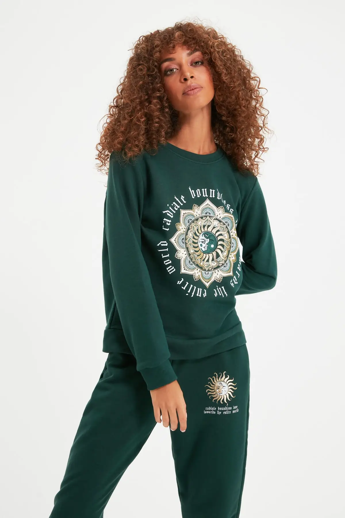 Trendyol Basic Foil Printed Knitted Sweatshirt TWOAW22SW1691