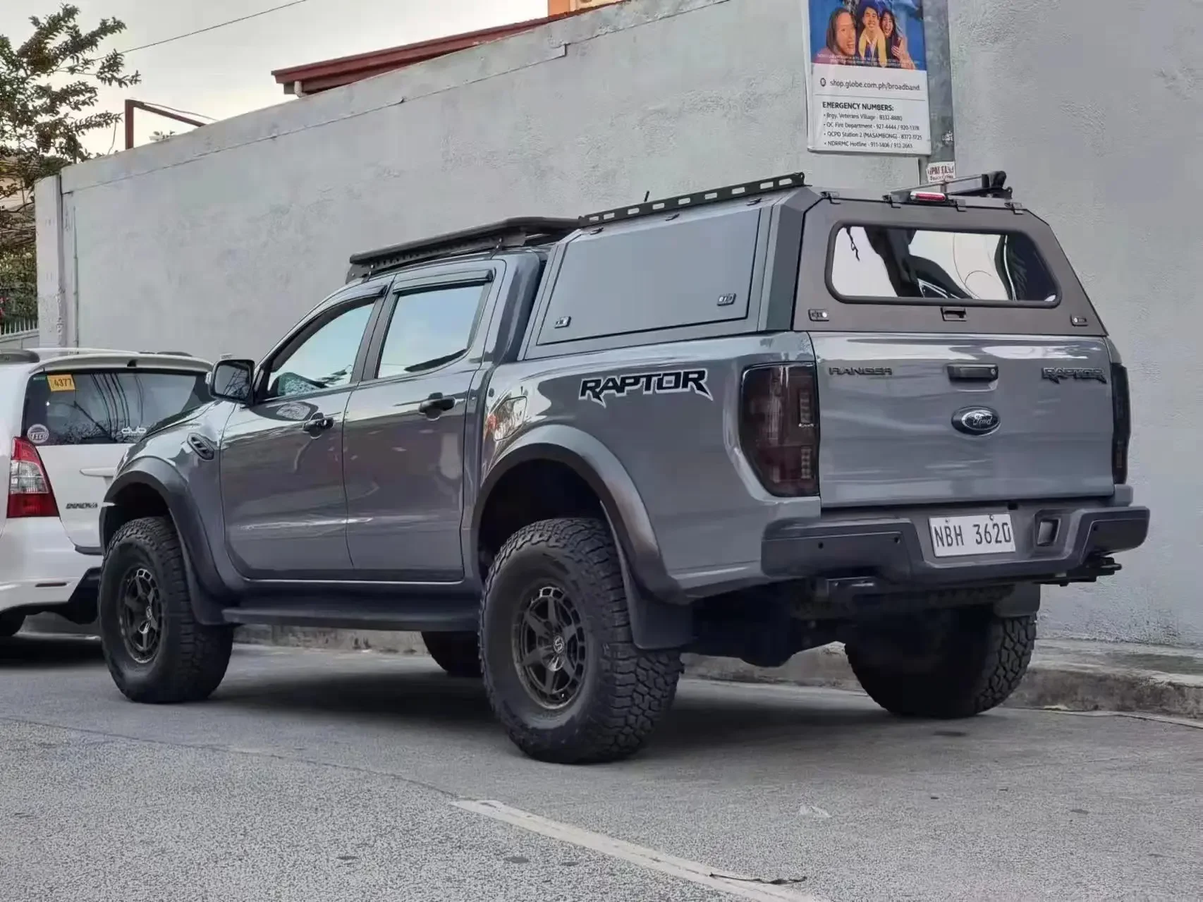 Твердый тип алюминиевого сплава Топпер Кемпер Пикап Тонно Крышка 4x4 Навес для