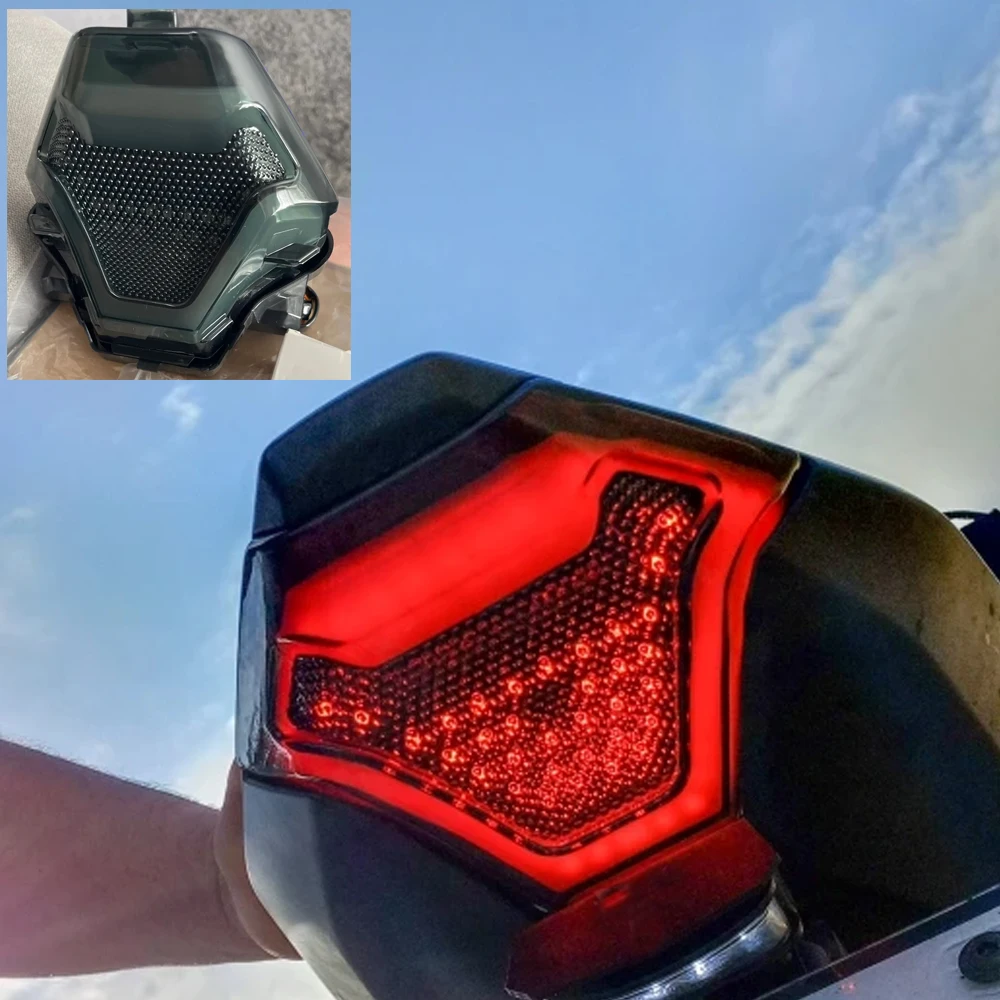 

Motorcycle Rear Tail Light Brake Turn Signals Integrated LED Stop Lamp for Yamaha MT03 R3 R25 MT25 sniper150 FZ07 MT07 Taillight