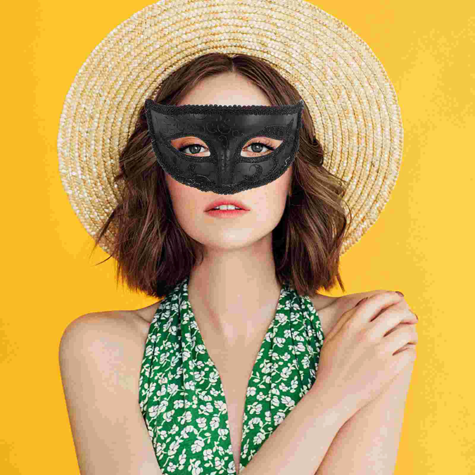 

2 pcs Cosplay Mask Masquerade Party Mask Half Face Party Mask Costume Party Mask for Couple