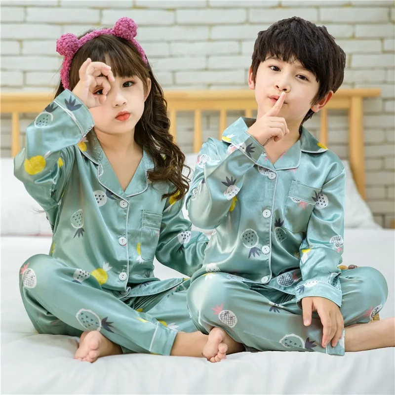 

Disney 2022 Autumn Winter Long Sleeve Kid Sleepwear Set Silk Pajamas Set Boys Pyjamas Sets for Kid Home Cloth Girls Pajamas Set