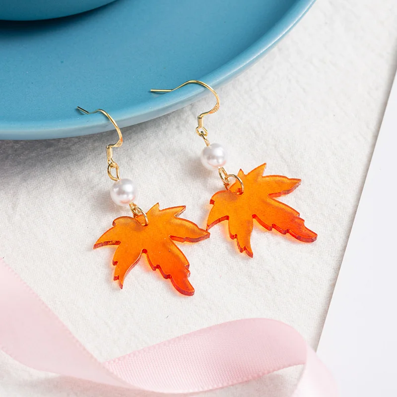 

Simple Maple Leaves Drop Earrings For Women Trendy Pearl Flower Long Tassel Dangle Earring Girl Party Personality Jewelry Gifts