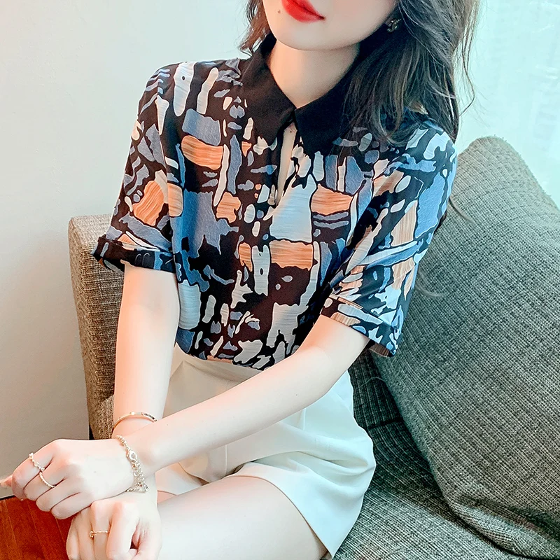 

Блузка женская с шелковым принтом, свободная Повседневная рубашка, элегантный топ с коротким рукавом, модная ажурная одежда, большие размер...