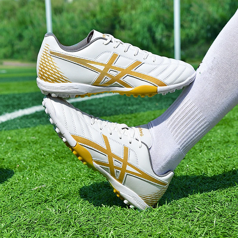 TF/FG Men Soccer Shoes Professional Luxury Football Boots Men Women Futsal Football Shoes Grass Training Soccer Cleats Sneakers