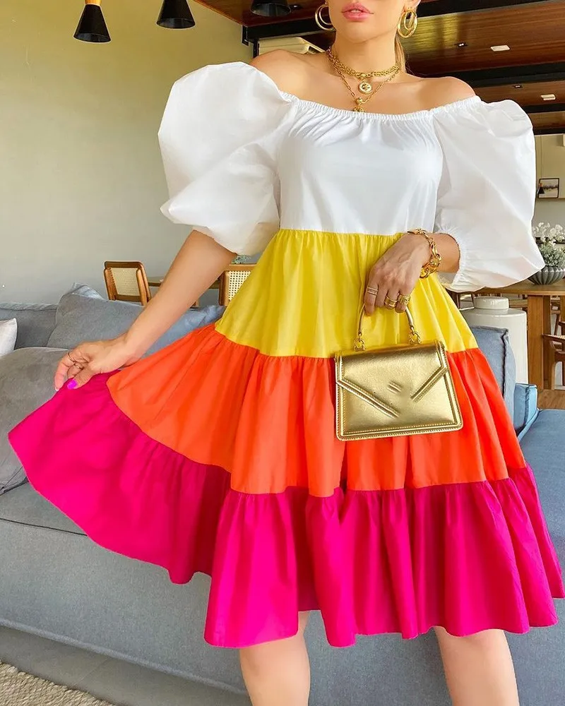 

Off Shoulder Puff Sleeve Colorblock Flared Dress