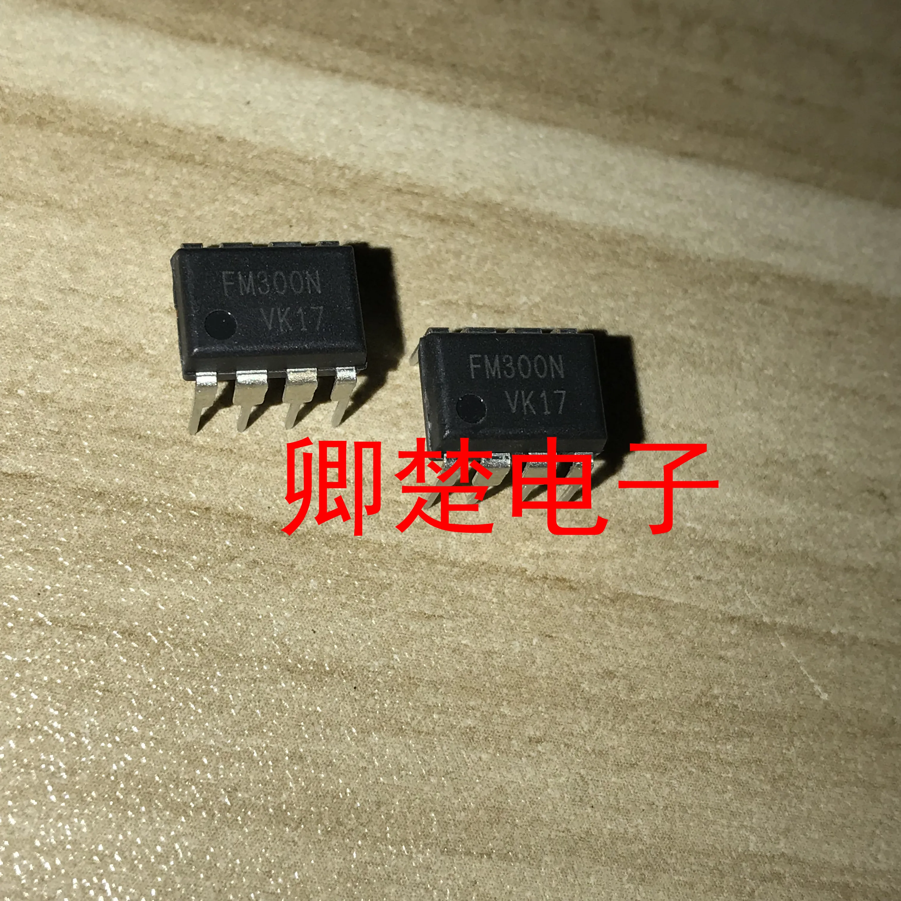 

30pcs original new FSFM300N DIP power management IC