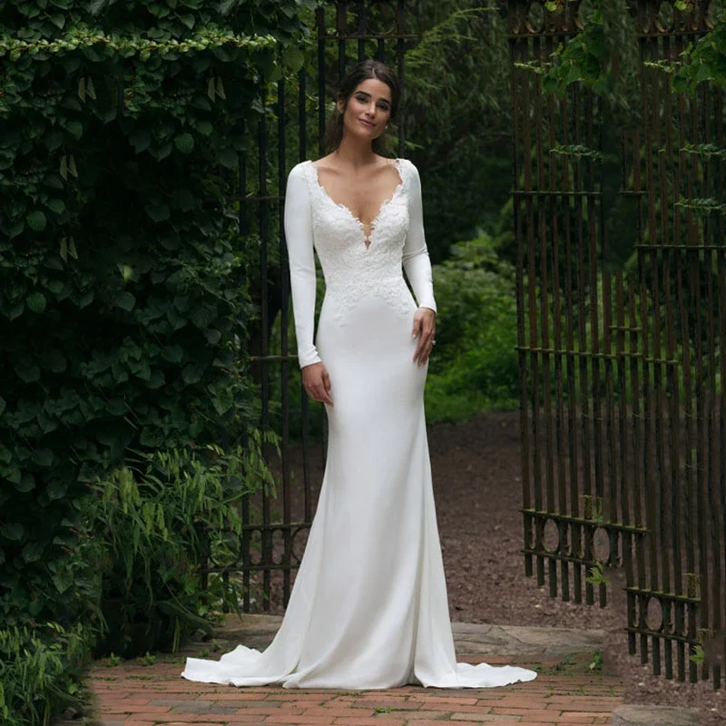 

Simple V-Neck Satin Mermaid Wedding Dress Elegant Lace Appliques Backless With Illusion Bridal Gowns For Women