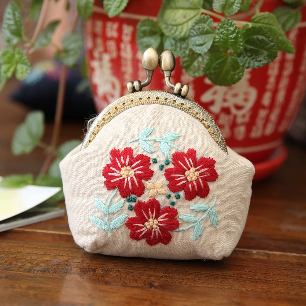 

Women Snap Chains Crossbody Purse DIY Showy Flower Embroidered Mobile Phone Bags Kits for Women Girl Christmas Gifts