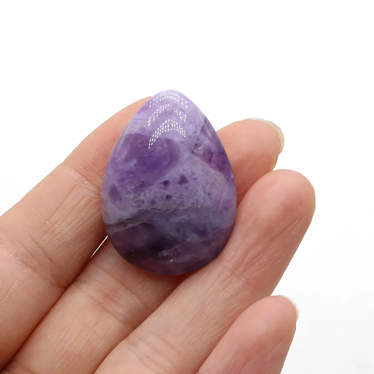 

Аметистовый кулон в форме капли