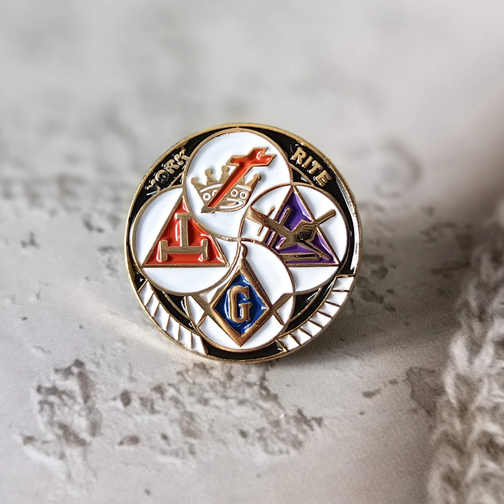 

Масонские булавки из металла