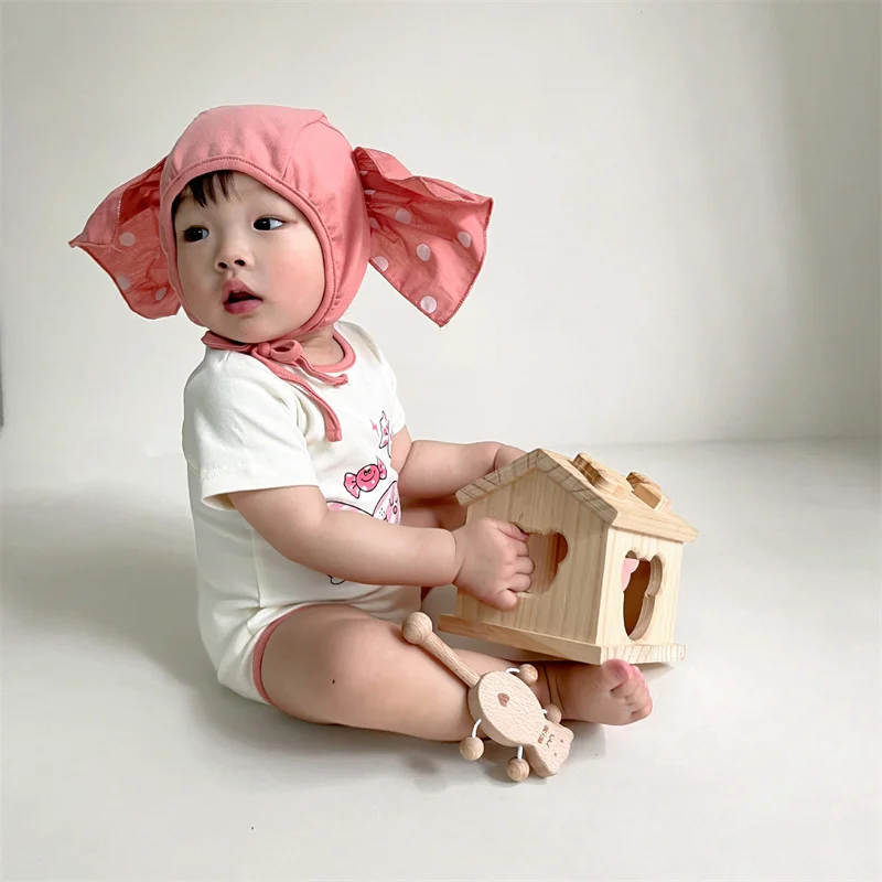 

2023 Korean Summer Clothes Outfits for Baby Girls Toddlers Sugar Candy Printed Rompers with Kawaii Hat Children Casual Jumpsuits