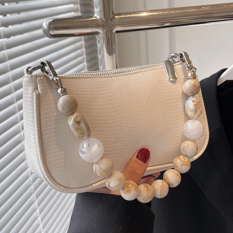 

2023 New Women's Lychee Pattern Beaded Shoulder Bag Fashion Trend Messenger Bag High Quality Net Red Handbag Small Square Bag