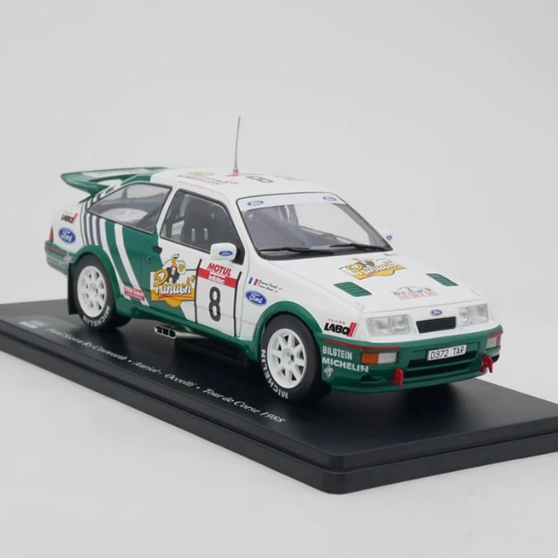IXO литой под давлением масштаб 1:24 Ford Sierra Rs Cosworth WRC 1988 модель автомобиля из сплава