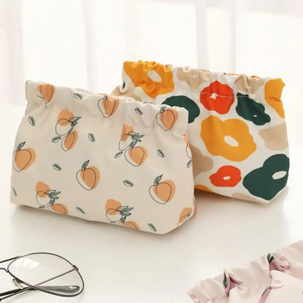 

Practical Soft Surface Convenient Women Men Hand-held Change Purse Small Wallet Daily Use Storage Pouch Storage Bag