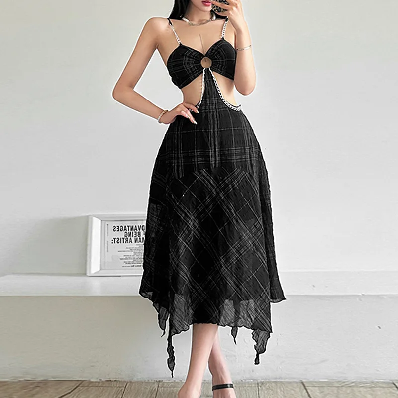 

French Princess Plaid Sexy Strap Dress for Women's New Fashion Hollow Out Backless Design A Casual and Elegant Street Style