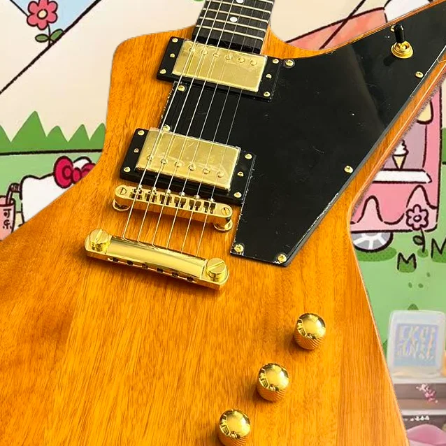 Электрическая гитара изготовленная на заказ из клена и персикового дерева