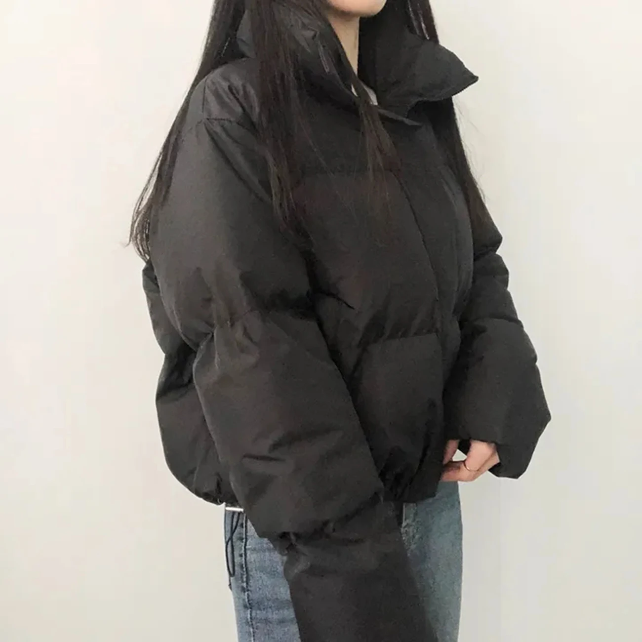 Парка женская короткая с воротником-стойкой на зиму