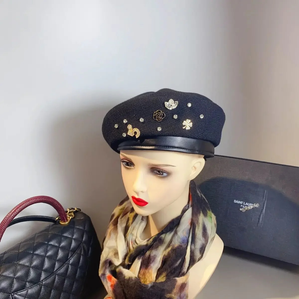 2023 Зимний дизайнерский Новый Модный женский берет из смеси шерсти с