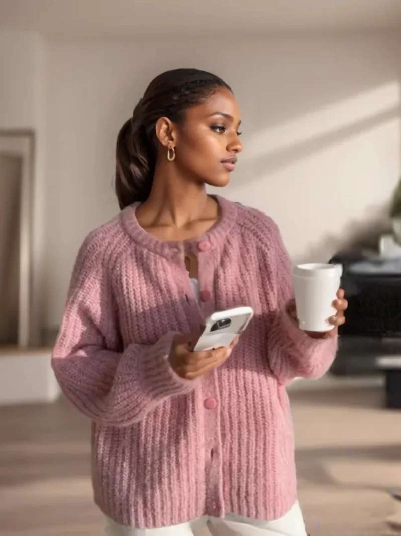 Осенние мягкие вязаные кардиганы 2024 новые женские ретро свободные с круглым