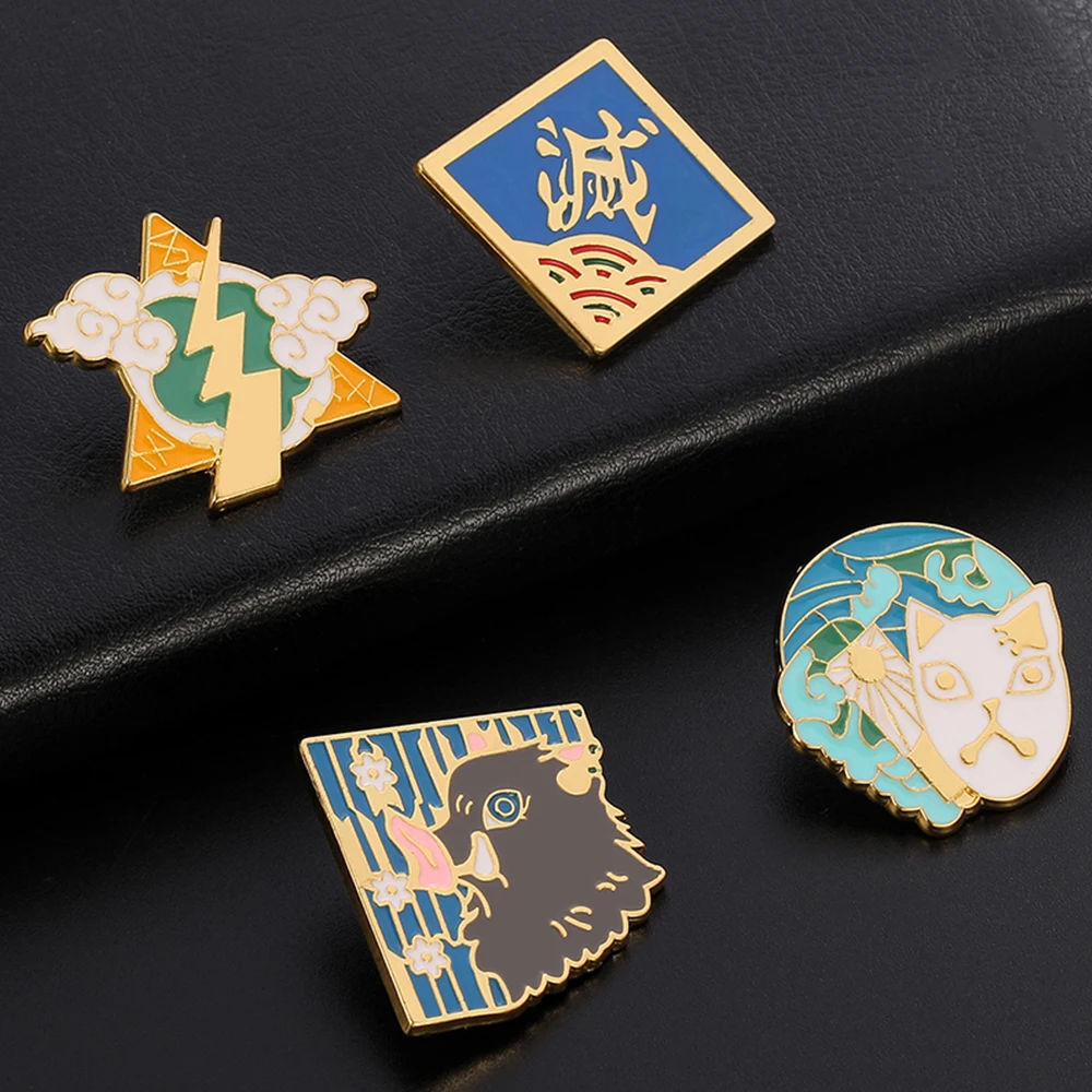 

Japan Anime Demon Slayer Logo Metal Enamel Brooch Cartoon Hashibira Inosuke Lapel Pin for Men Jewelry Backpack Ornament Toy Gift