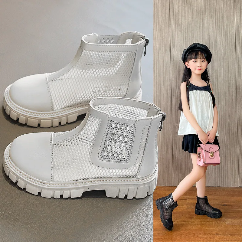 

Girls Mesh Boots 2022 Summer New Kids Short Boots Breathable Cut-outs Hollow Children Half Sandals Rhinestone Gladiators 26-36