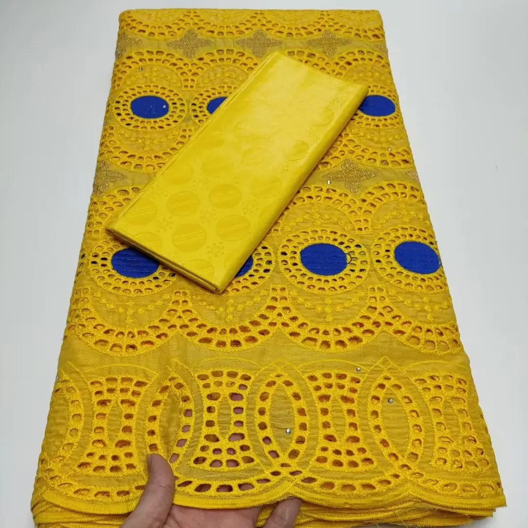 

2,5 ярдов, швейцарская вуаль, кружево в Швейцарии, высококачественное Африканское хлопковое кружево + 2,5 ярдов, 100% хлопок, базин, богатый матер...